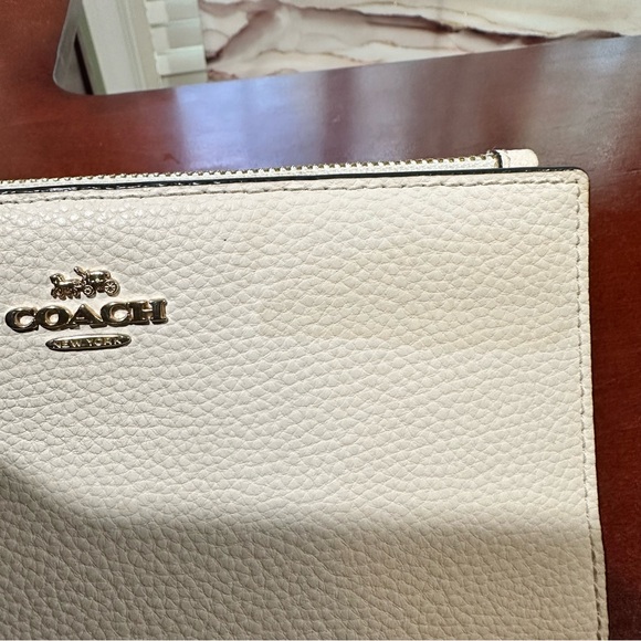 Coach Double Zip Wallet in Colorblock - cream - Picture 3 of 12